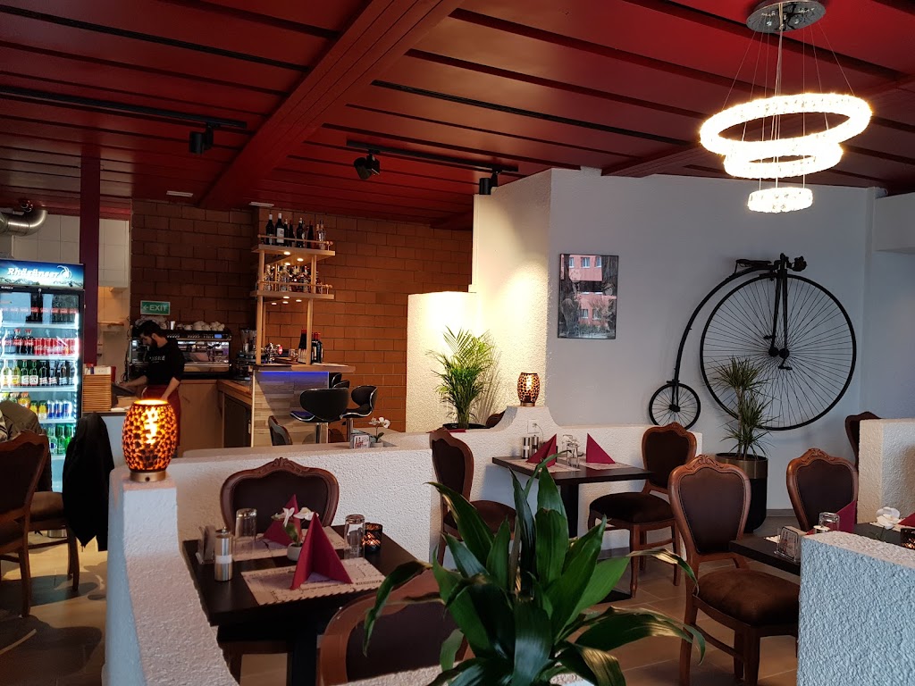 Cafe Bar Charli