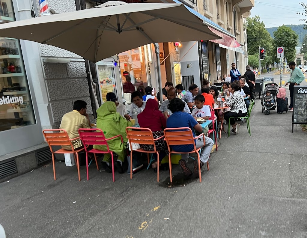 Delhi House of Best Curry Indian Restaurant and Bistro