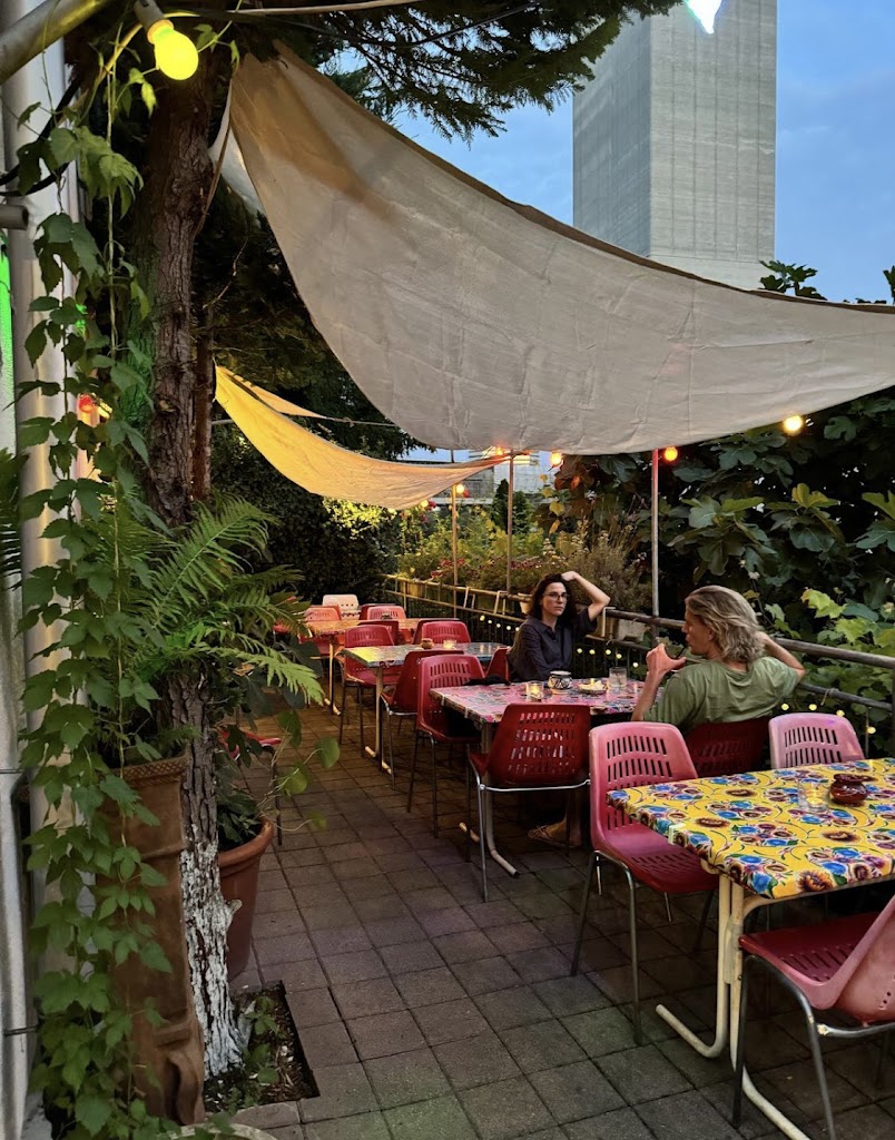 Indian Restaurant Taj Palace