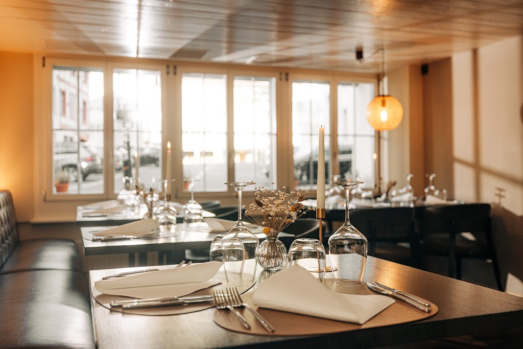 Restaurant Five