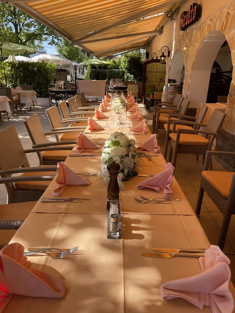 Restaurant il Faro Dübendorf Militärflugplatz Restaurant il Faro Dübendorf Militärflugplatz
