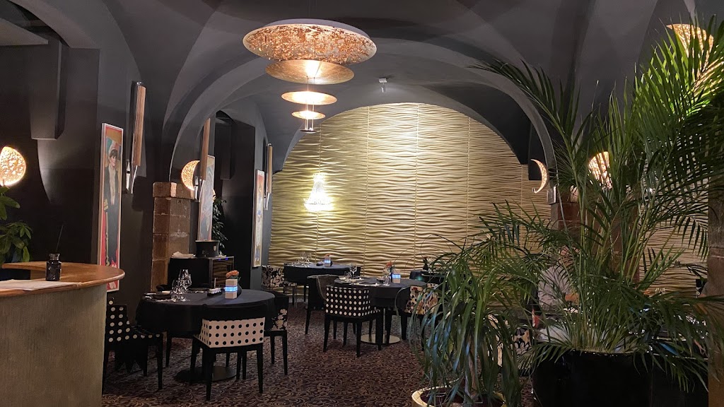 RESTAURANT NIGRUM